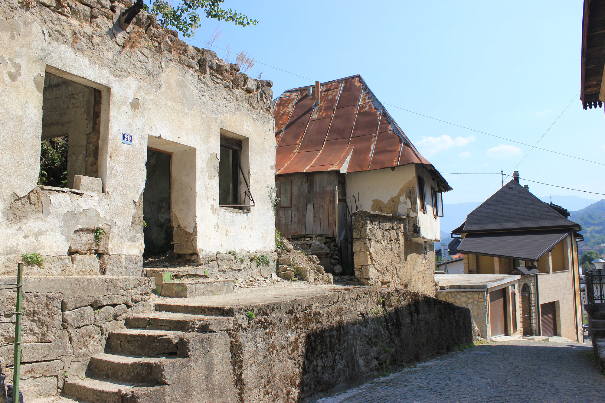 Jajce (Јајце) (Photo license CC-BY-SA 3.0)